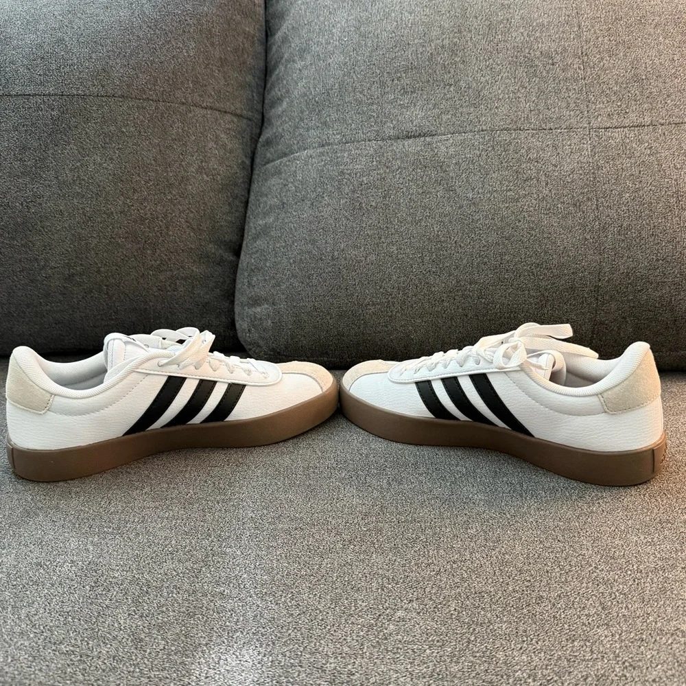 Adidas Samba Sneakers (NWOT) - Picture 2 of 5